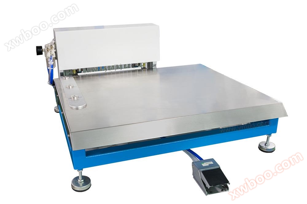 Drilling machine for positioning holes