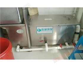 Restaurant oil-water separator